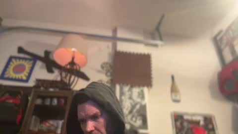 Snapshot of str8foryouguy chatting on 02/20/25, 03:45 Str8 online show from 02/20/25, 03:45