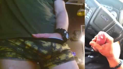 Snapshot of str8foryouguy chatting on 02/27/25, 02:10 Str8 online show from 02/27/25, 02:10