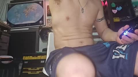 Snapshot of str8foryouguy chatting on 10/01/25, 01:39 Str8 online show from 10/01/25, 01:39