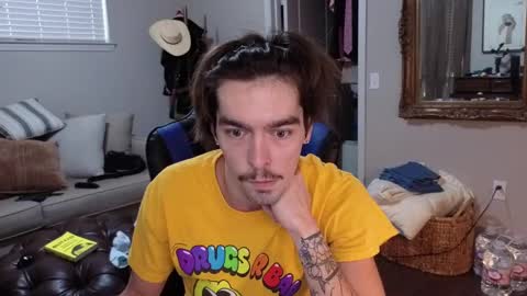 str8whiteboy21 online show from 09/17/25, 12:51