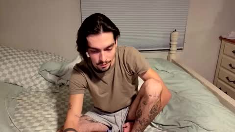 str8whiteboy21 online show from 11/25/25, 06:24