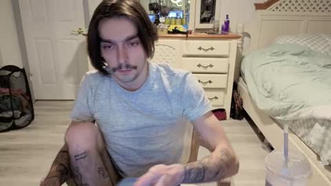 str8whiteboy21 online show from 02/11/26, 07:13