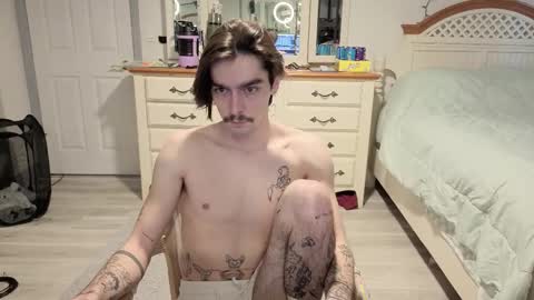 str8whiteboy21 online show from 02/17/26, 08:04