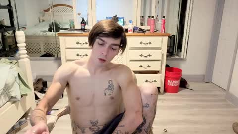 str8whiteboy21 online show from 05/31/26, 08:32