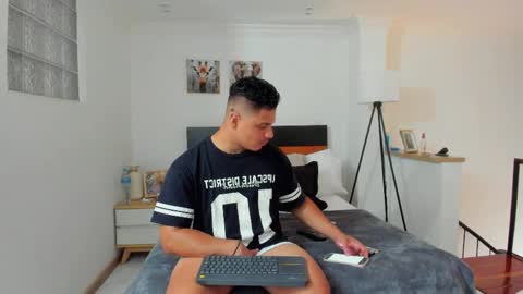 straight__friends online show from 03/30/26, 02:40