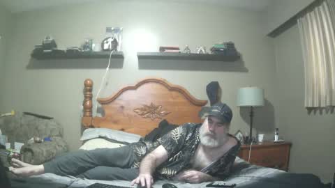 Straightbear4you online show from 02/19/25, 06:43