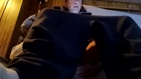 Snapshot of straighttoy chatting on 11/16/25, 08:53 straighttoy online show from 11/16/25, 08:53