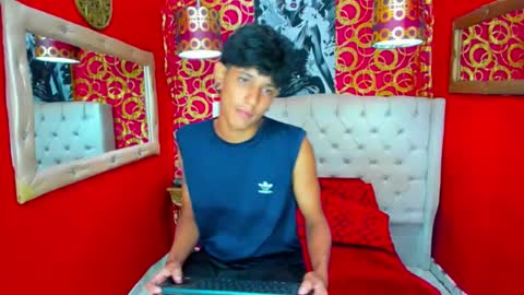 Snapshot of straightyounpein chatting on 04/15/26, 04:41 straightyounpein online show from 04/15/26, 04:41