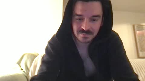 Snapshot of straitnarrow chatting on 04/09/26, 06:19 Strait n Narrow online show from 04/09/26, 06:19