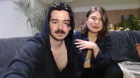 Snapshot of straitnarrow chatting on 04/13/26, 02:50 Strait n Narrow online show from 04/13/26, 02:50