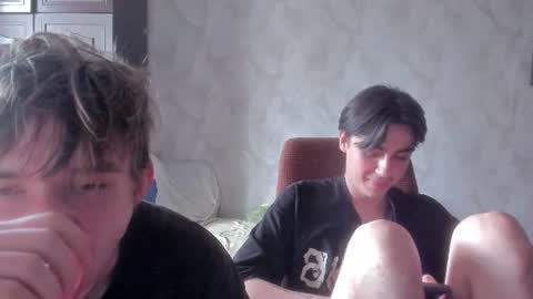 Ray online show from 07/09/26, 11:03