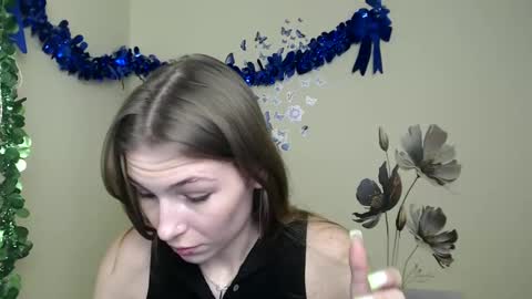 Snapshot of stranger_giirl chatting on 01/04/25, 04:11 Amalia online show from 01/04/25, 04:11