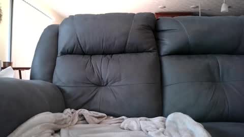 strangeratnight87 online show from 01/08/26, 07:27