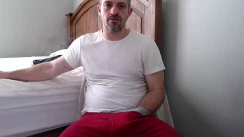 strangeratnight87 online show from 04/08/26, 03:12