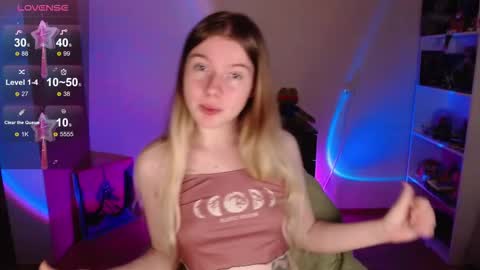 Juli online show from 10/03/25, 06:43