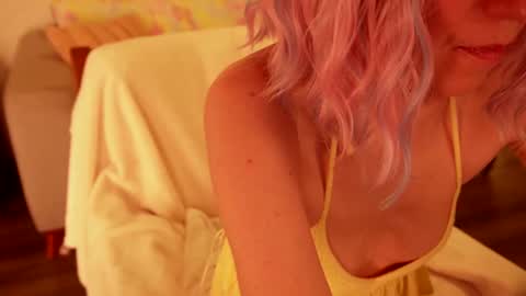 Strawberry Emma online show from 07/24/26, 10:08