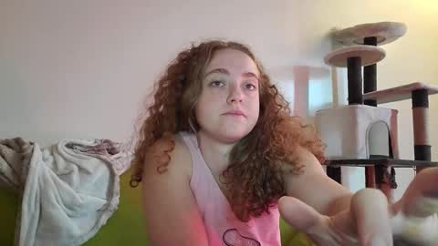 Strawberrylotsacake online show from 09/09/25, 12:59