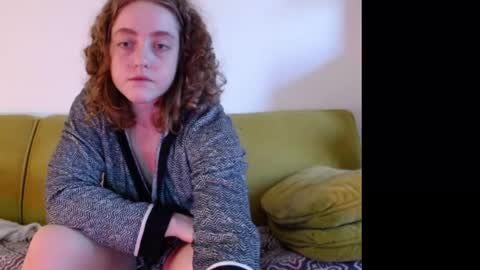 Strawberrylotsacake online show from 10/15/25, 01:55