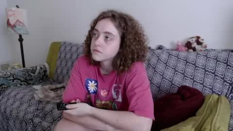 Strawberrylotsacake online show from 04/01/26, 01:23