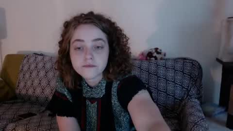 Strawberrylotsacake online show from 04/16/26, 12:50