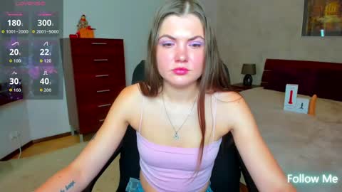 Strawberrylux online show from 05/30/26, 07:49