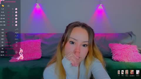 Tati and Lola online show from 05/28/26, 04:43