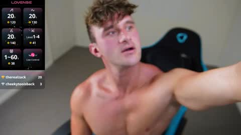 Snapshot of streatmeat chatting on 12/08/24, 09:57 streatmeat online show from 12/08/24, 09:57