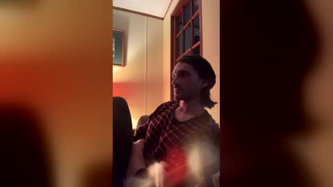 Snapshot of stringgreens777 chatting on 12/20/25, 11:45 stringgreens777 online show from 12/20/25, 11:45