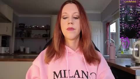 Snapshot of stripmequick chatting on 10/23/25, 10:25 Amorina online show from 10/23/25, 10:25