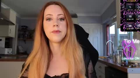 Amorina online show from 04/14/26, 09:26