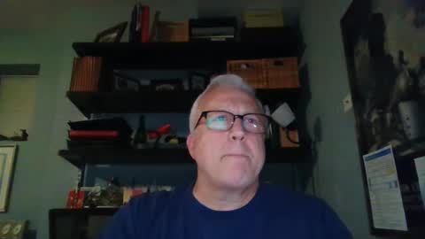 Snapshot of strkgforyou chatting on 10/05/25, 03:49 Stroking For You online show from 10/05/25, 03:49