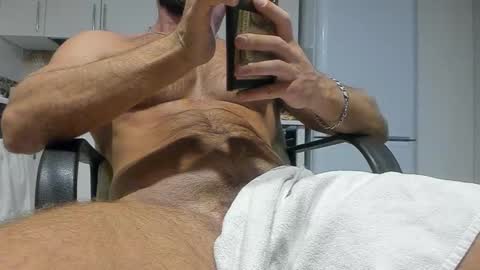 Snapshot of strong_arni chatting on 03/05/25, 06:56 Strong Arni online show from 03/05/25, 06:56