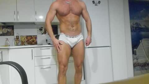 Snapshot of strong_arni chatting on 03/11/25, 06:30 Strong Arni online show from 03/11/25, 06:30