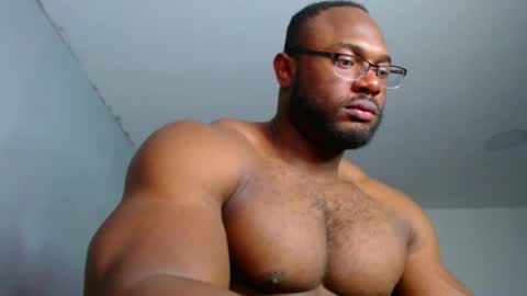 Snapshot of strong_george1 chatting on 12/04/24, 03:26 strong_george1 online show from 12/04/24, 03:26