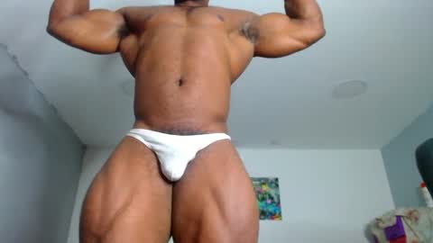 Snapshot of strong_george1 chatting on 01/09/25, 09:58 strong_george1 online show from 01/09/25, 09:58