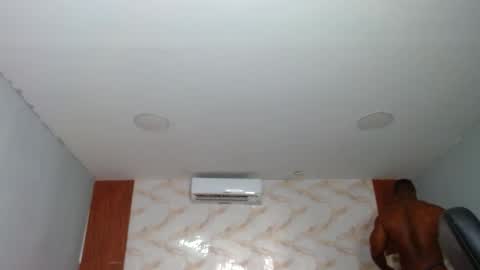 Snapshot of strong_george1 chatting on 03/05/25, 07:38 strong_george1 online show from 03/05/25, 07:38