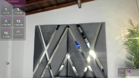 Alexa   online show from 12/17/25, 10:43