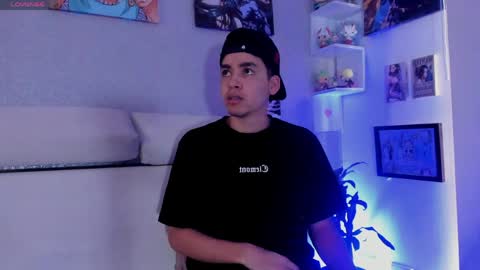 Snapshot of strong_rock69 chatting on 04/02/26, 04:37 strong_rock69 online show from 04/02/26, 04:37