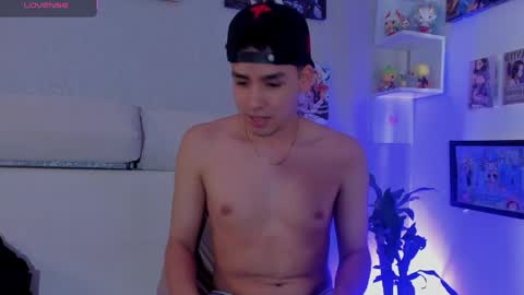 Snapshot of strong_rock69 chatting on 04/15/26, 03:52 strong_rock69 online show from 04/15/26, 03:52