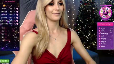 Snapshot of strongalice chatting on 12/18/24, 01:26 The best athletic body on the site online show from 12/18/24, 01:26