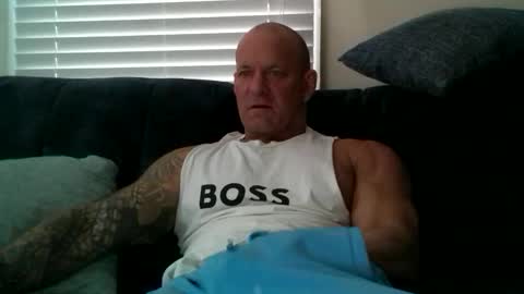 StrongAndHard online show from 11/21/25, 06:17