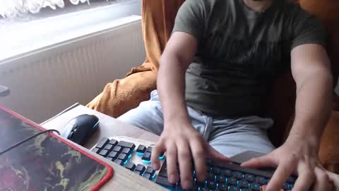 StrongCoffee online show from 09/26/25, 06:06