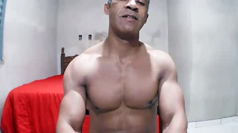 strongdaddyfantastic online show from 04/01/26, 03:40