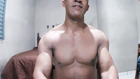 strongdaddyfantastic online show from 04/06/26, 04:46