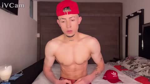 stronghardlatino online show from 03/15/26, 04:24