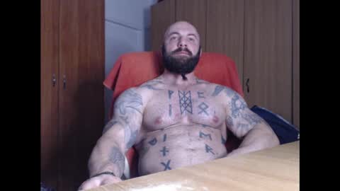 Snapshot of strongivan chatting on 12/23/24, 07:30 StrongIvan online show from 12/23/24, 07:30