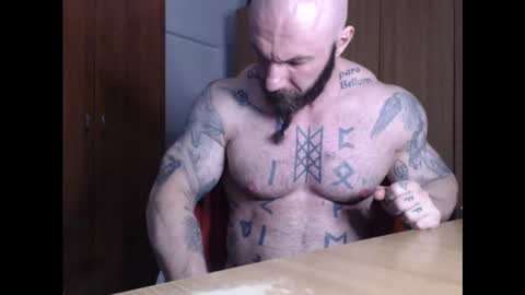 Snapshot of strongivan chatting on 01/29/25, 07:22 StrongIvan online show from 01/29/25, 07:22