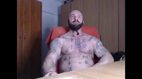 Snapshot of strongivan chatting on 02/17/25, 07:21 StrongIvan online show from 02/17/25, 07:21