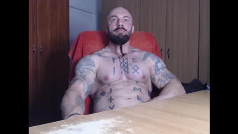 Snapshot of strongivan chatting on 09/23/25, 04:04 StrongIvan online show from 09/23/25, 04:04