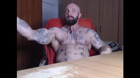 Snapshot of strongivan chatting on 10/08/25, 05:54 StrongIvan online show from 10/08/25, 05:54